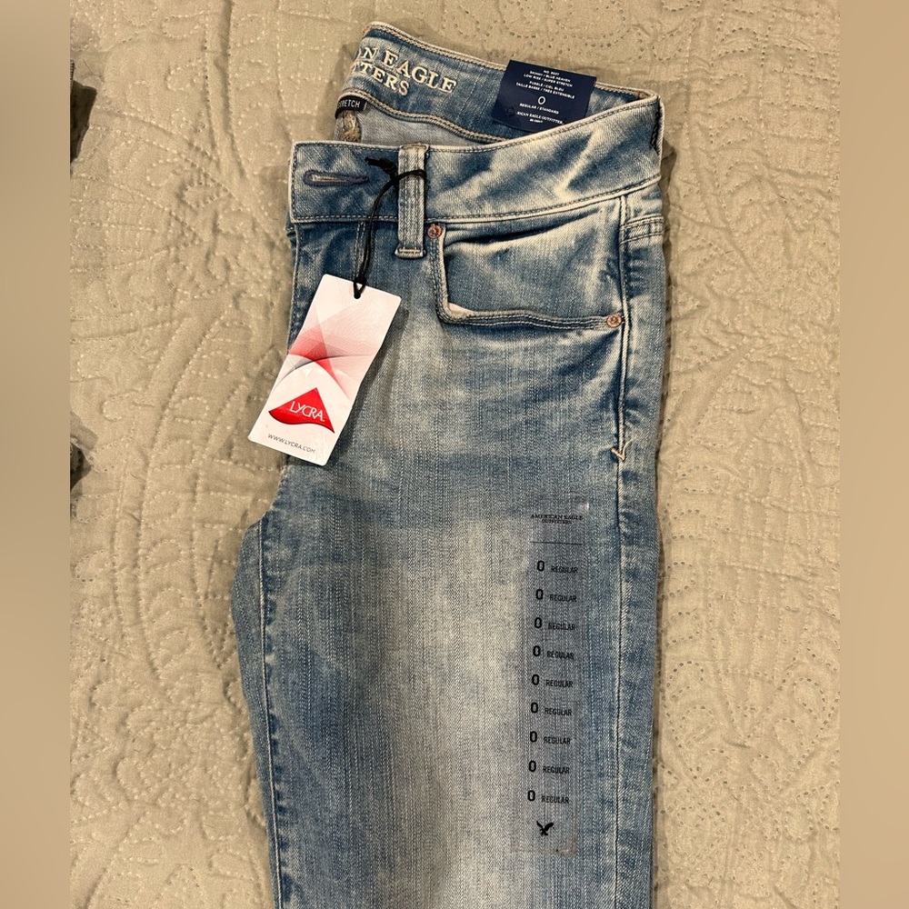 New with tags- Skinny Blue Heaven Low Rise Super Stretch size 0